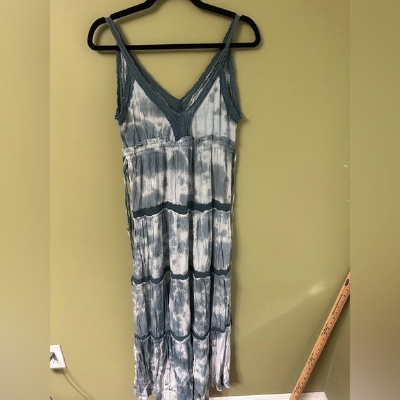 Rue 21 Tie Dye Belted Maxi Dress Sz S Boho Tiered Distressed Lace Festival - Picture 4 of 6